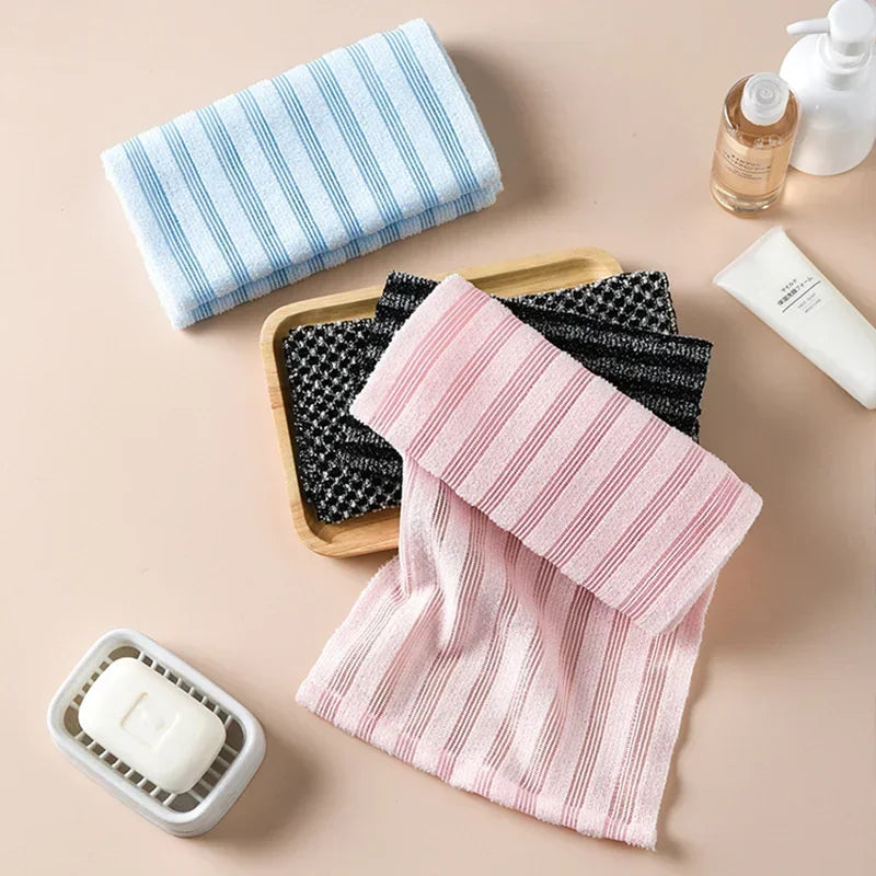 Reach Every Inch – Ultra-Long Exfoliating Back Scrubber & Bath Towel for Men & Women